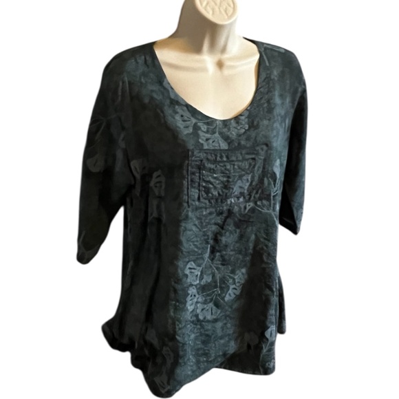 Ivy Reed Tunic - Picture 2 of 5